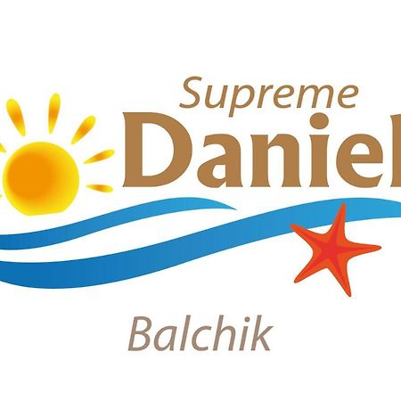 Supreme Danieli - Holiday Apartment By The Sea Balchik Bagian luar foto